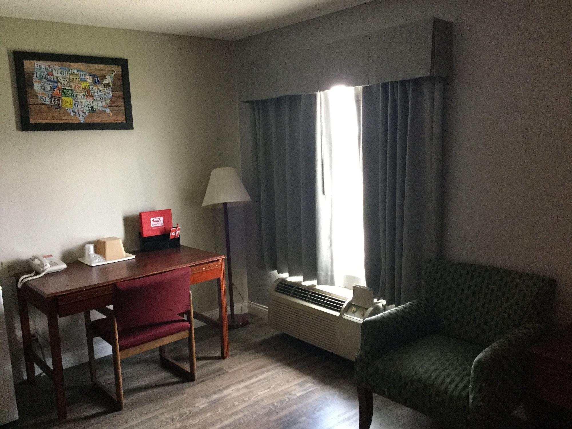 Econo Lodge Lincoln Exterior photo